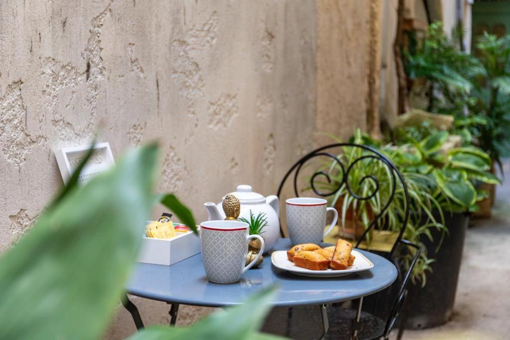 Studio Cosy Au Coeur De L'Ecusson - Arenes A 2 Min Nîmes Zewnętrze zdjęcie